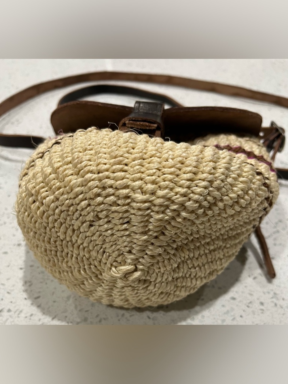 Kiondo Leather Strap Bag African Woven Sisal Adjustable Strap Shoulder Strap - Picture 6 of 8